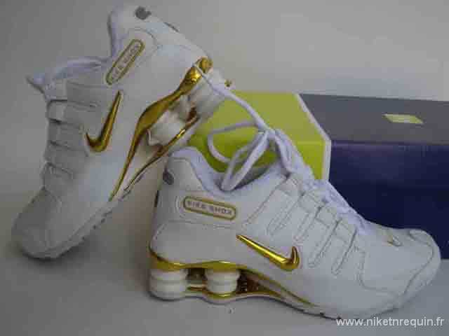 arrial nouvelle Nike Shox NZ en or blanc (1)